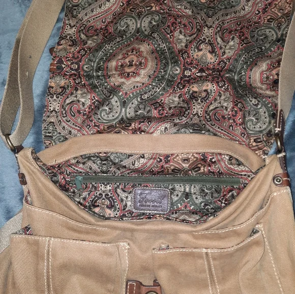 FOSSIL - Picture 2 of 8